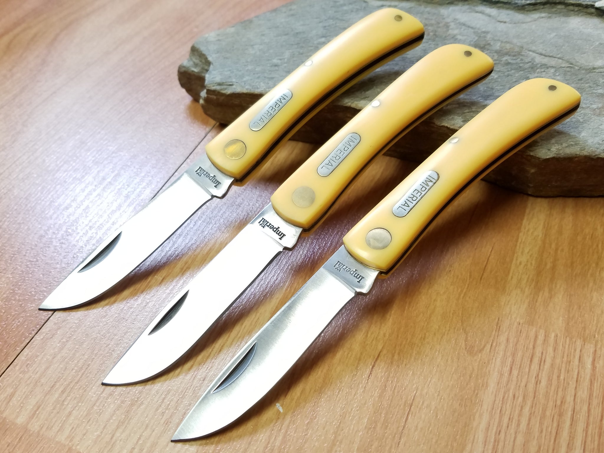 Lot of 3 Imperial Schrade Yellow Sod buster Folding Pocket Knife Handl –  Atlantic Knife Company