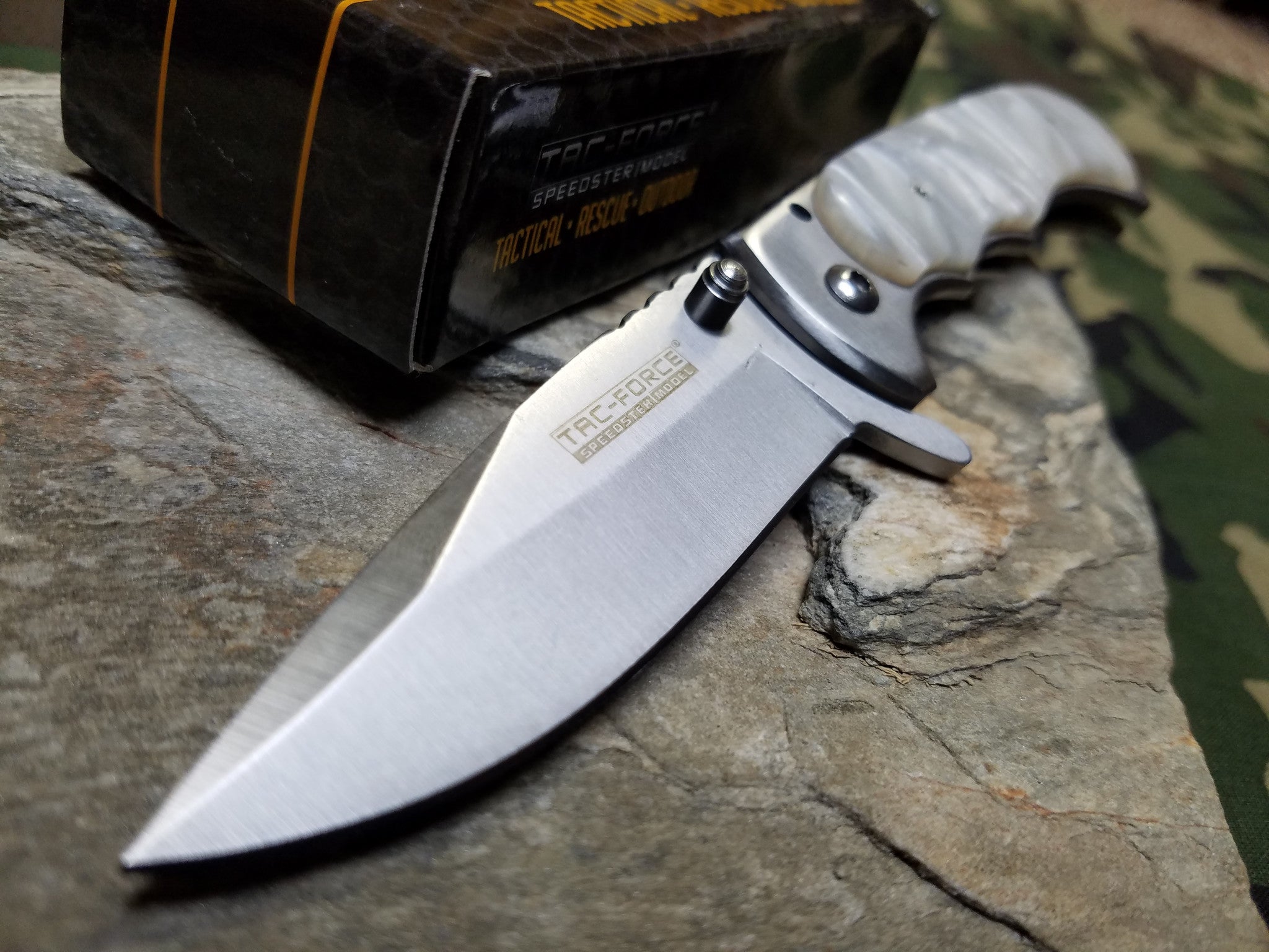 Tac Force Linerlock A/O Satin White Resin Handle Stainless Folding
