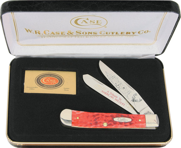 Case Cutlery American Wildlife Deer Red Bone Trapper Folding Pocket Knife with Hard Box 107R