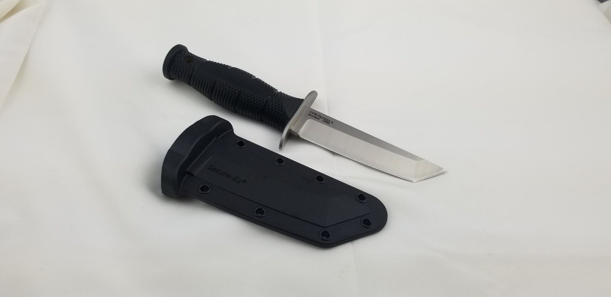 Sifflet de survie Sifflet à double tube à double décibel élevé de survie en acier inoxydable Sifflet de survie Sifflet à double tube à double décibel élevé de survie en acier inoxydable