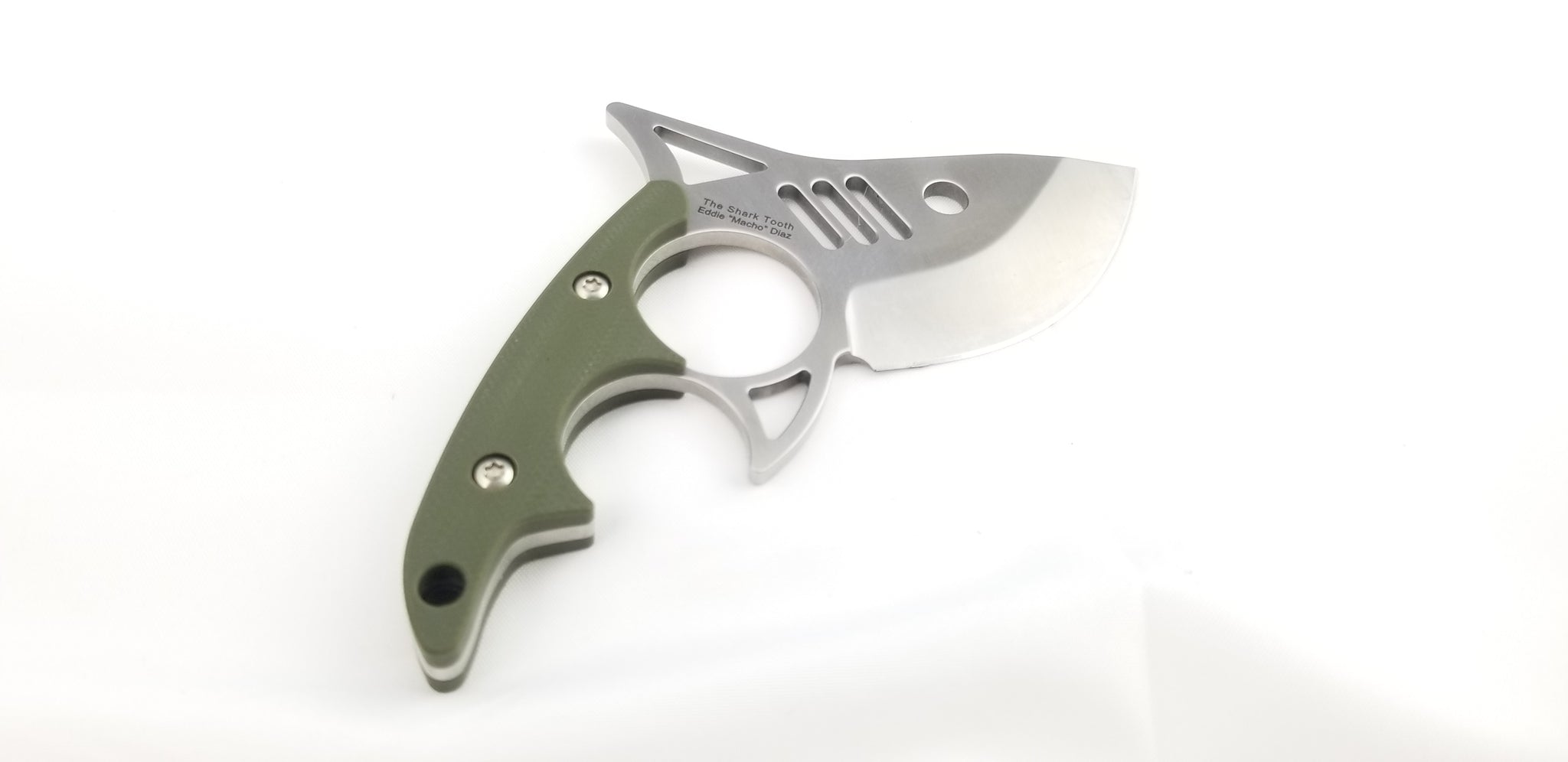 Kizer Cutlery 1043N1 Macho Blades The Shark Tooth Fixed Blade Knife 2.8  N690 Satin Drop Point, Green G10 Handles, Kydex Pocket Sheath - KnifeCenter
