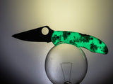 Spyderco Delica 4 Zome Glow in the Dark Exclusive Limited Edition Folding Knife c11zfpgitd