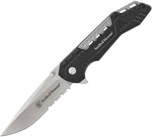 Smith & Wesson Linerlock Black GFN Folding Stainless Clip Pt Pocket Knife 607S