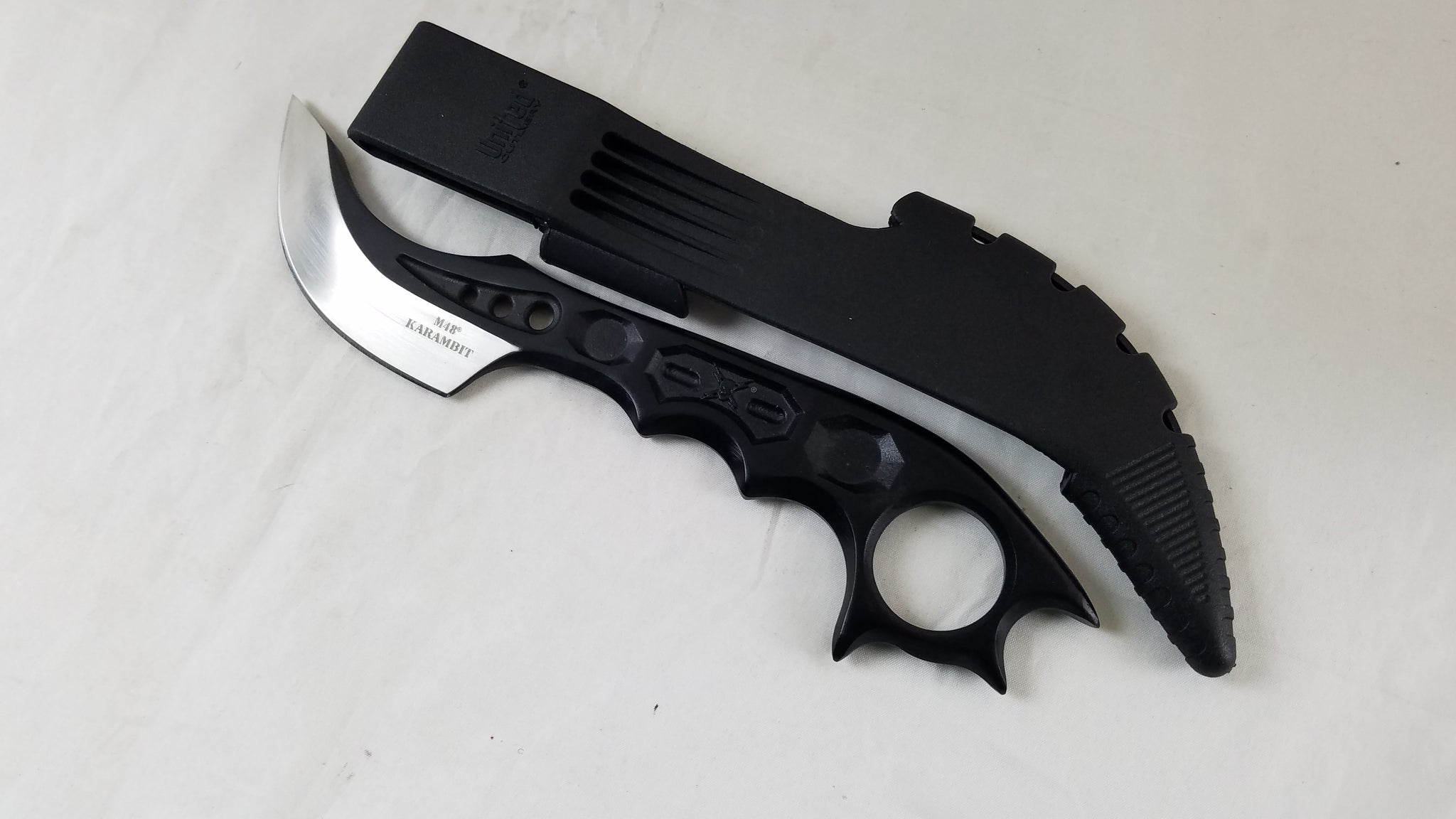 https://atlanticknife.com/cdn/shop/products/UC3102E_4073f227-a13f-4ff9-9c7f-f11b46aca291_1024x1024@2x.jpg?v=1605272701