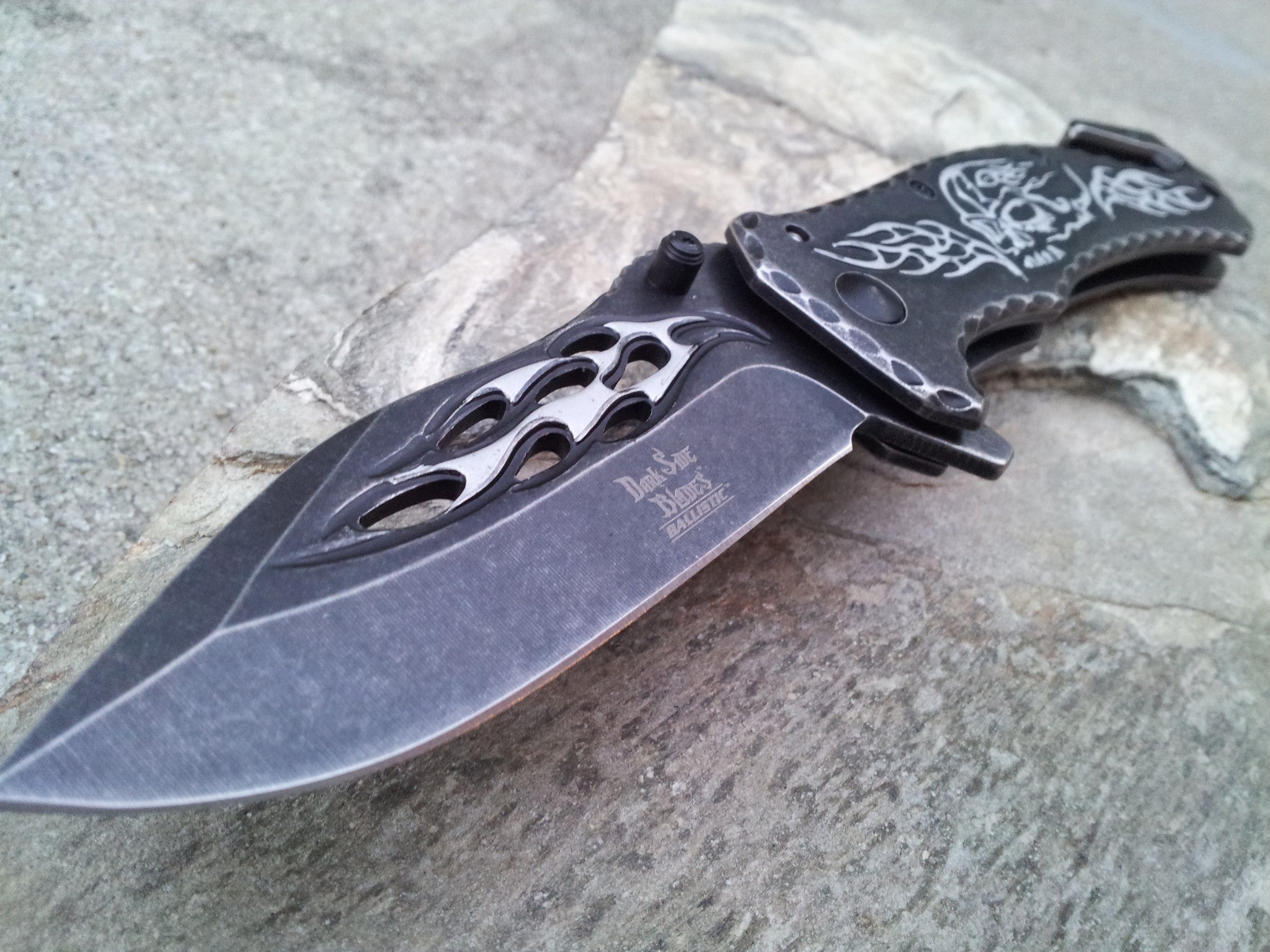 Dark Blade knives